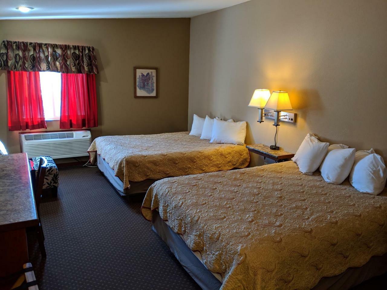 Sagebrush Inn & Suites Broadus Zewnętrze zdjęcie